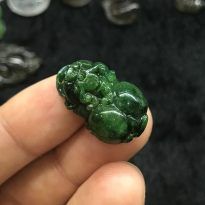 Tỳ hưu đá cẩm thạch (Jadeite) tự nhiên - Mệnh Hỏa & Mệnh Mộc