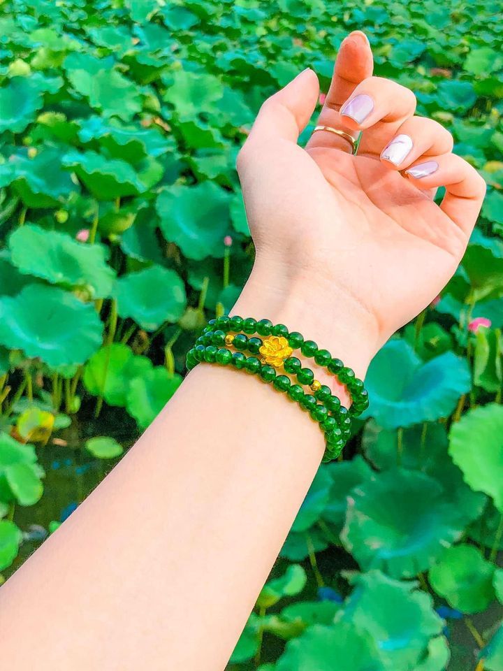 Ngọc bích mix hoa sen vàng