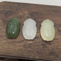 Ve sầu ngọc hòa điền (nephrite jade) tự nhiên - VSNHD01